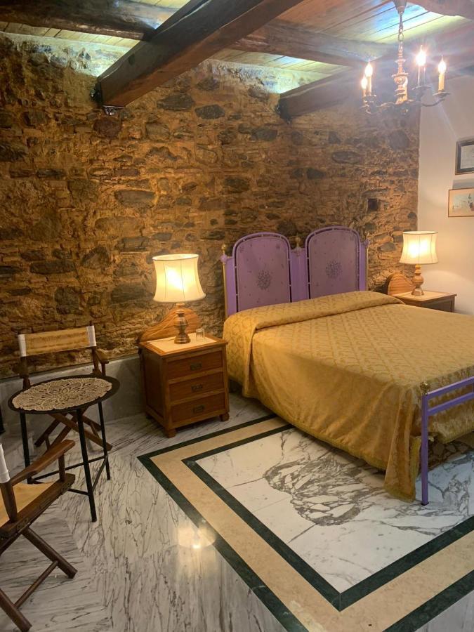 B&B Le Casette SantʼOnofrio Exteriör bild